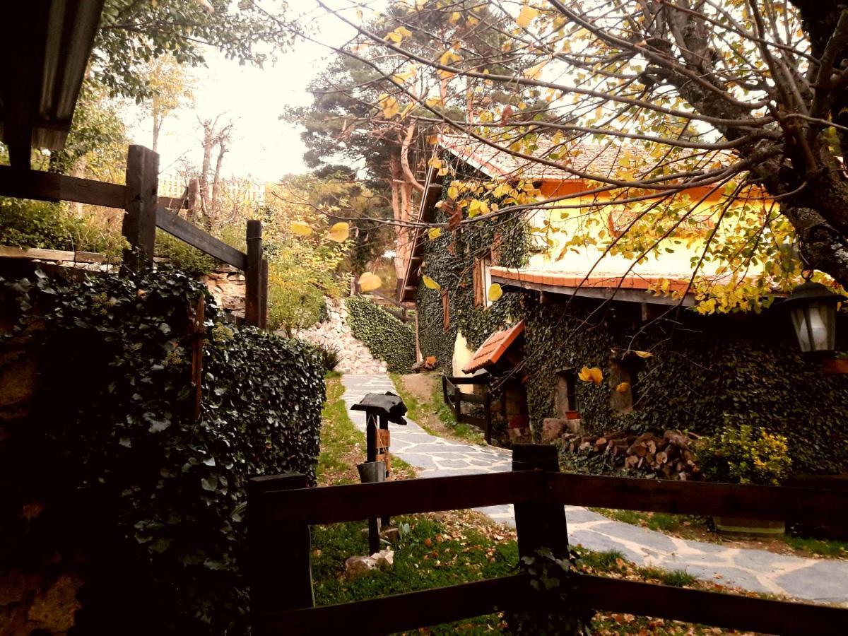 La Posada Cercedilla Exterior foto